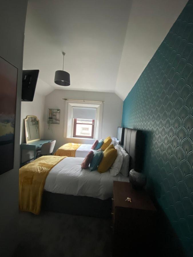 מלון גלוואיי Woodquay House מראה חיצוני תמונה